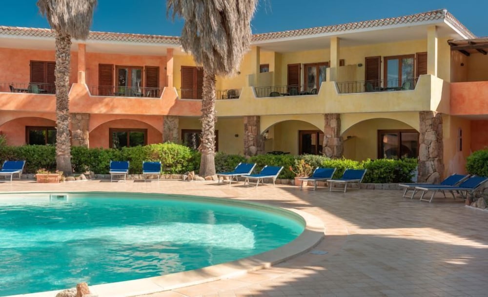 Casa D'orso Green Village Sardegna — 4-Star Luxury Hotel in Palau, Italy