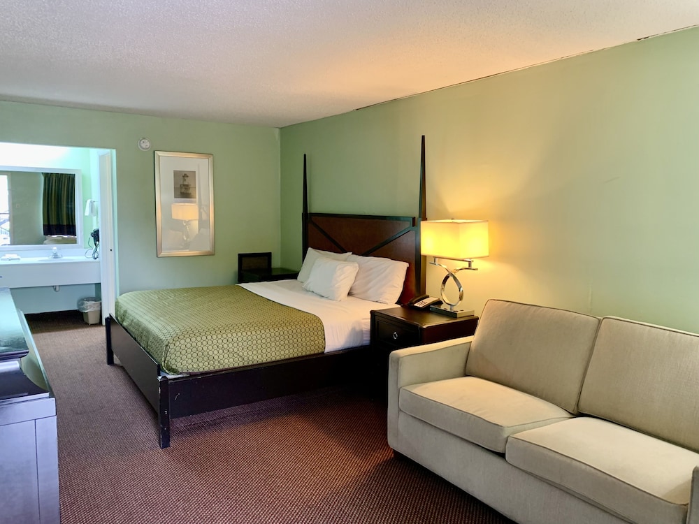 Executive Inn Chester - photo 11