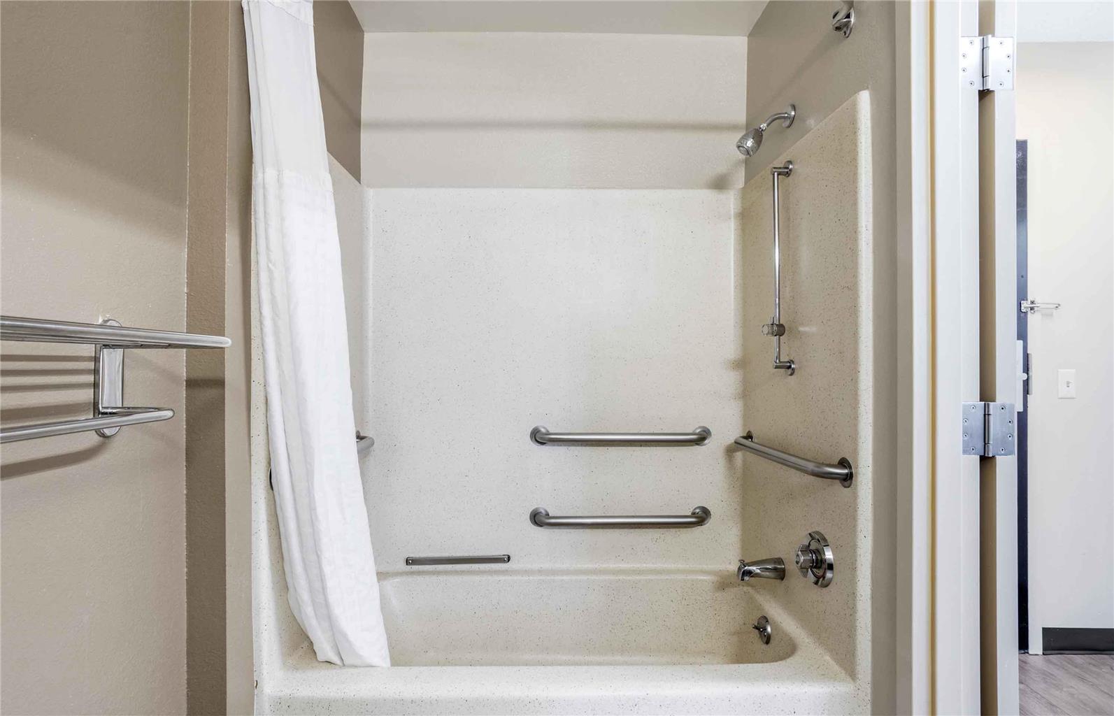 Extended Stay America Suites Cleveland Beachwood Orange Pl S - photo 19
