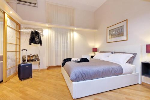 Veneto Comfortable Apartment — 4-Star Luxury Hotel in Rome, Italy