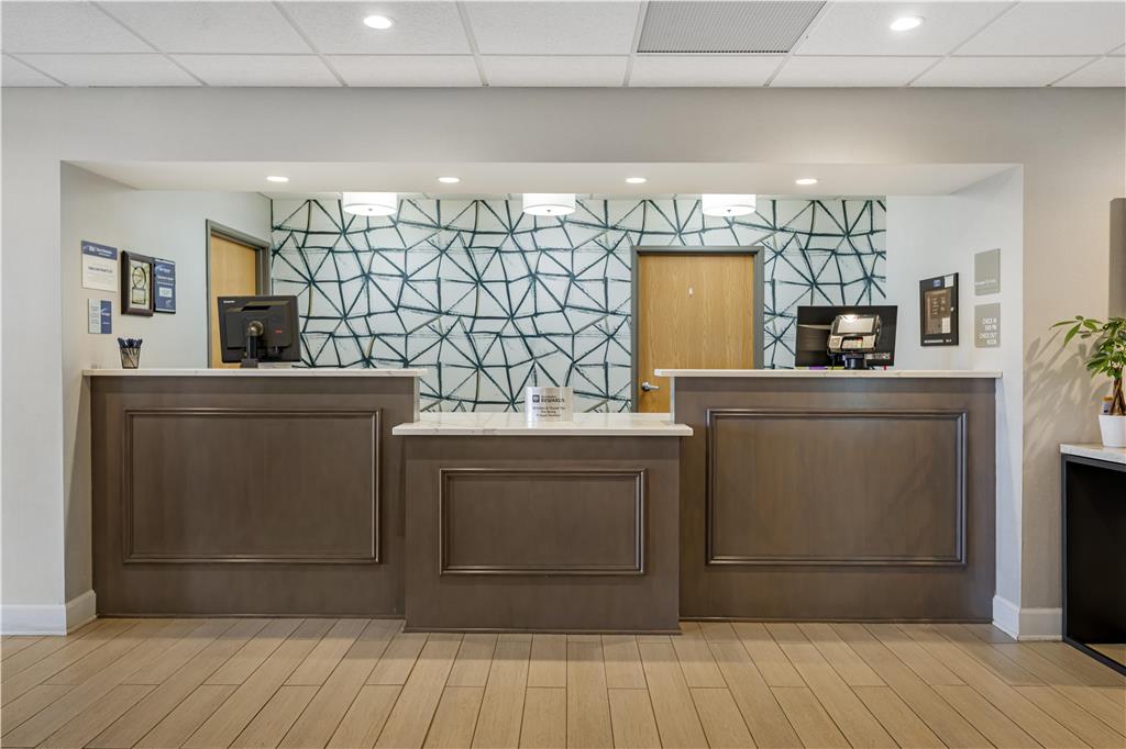 Best Western Brockport Inn & Suites - photo 16