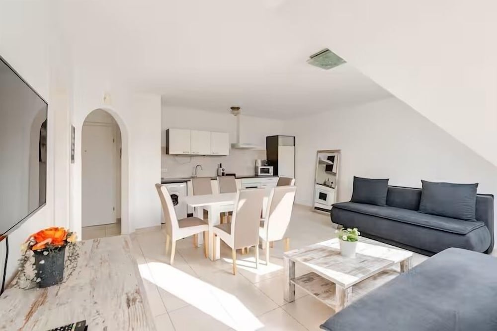 Vienna Airport Residences — Himberg