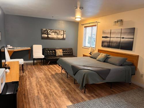 Snohomish Inn - photo 19