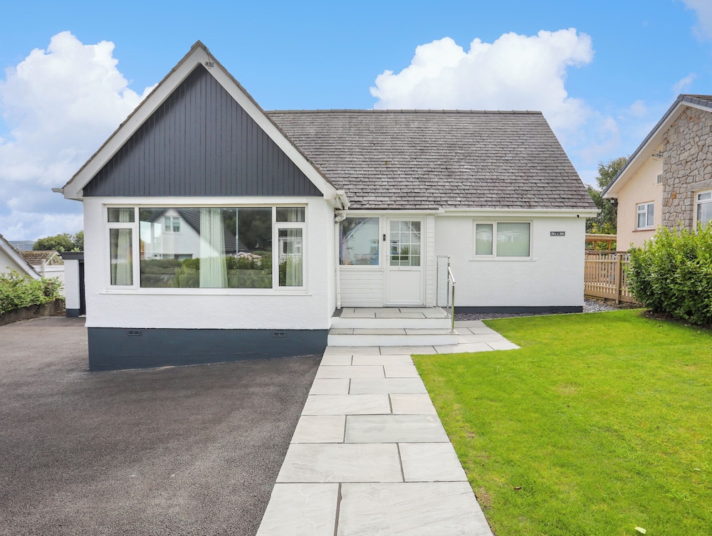 Swn Y Mor - last minute hotel in Benllech