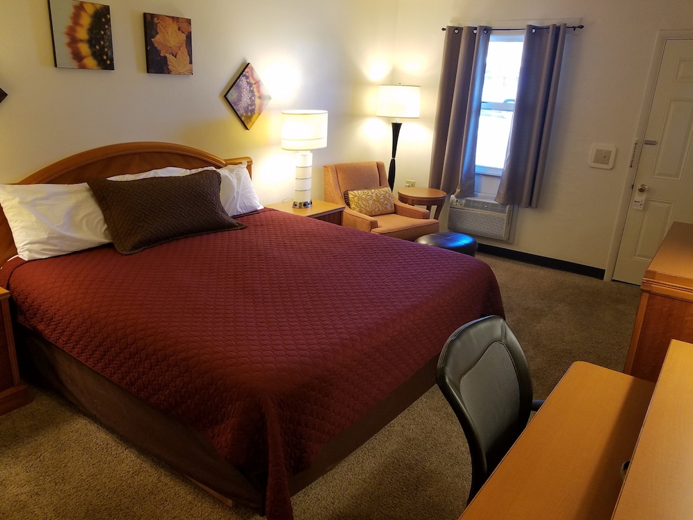 West Plains Motel - photo 44