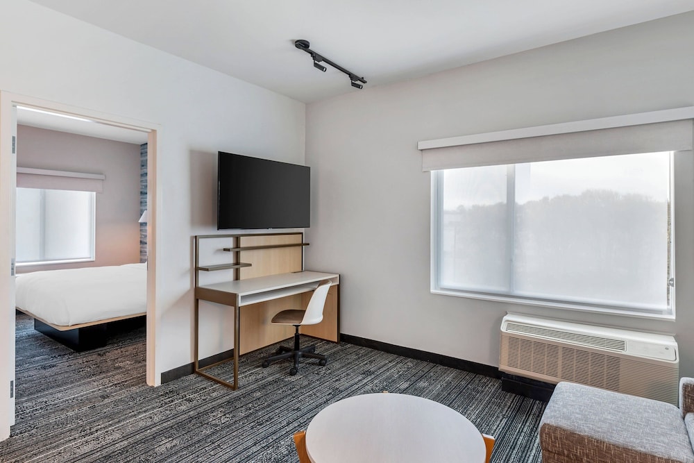 TownePlace Suites by Marriott Richmond Colonial Heights - photo 8