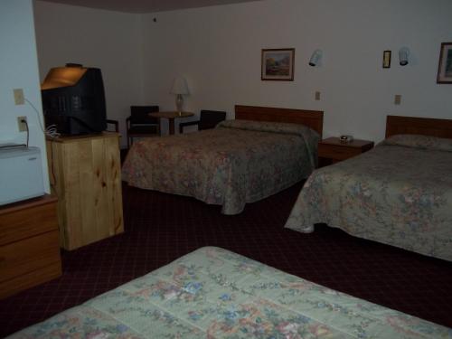 River Valley Inn - photo 30