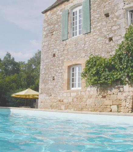 Petite Mombette — hotel in Cenac-Et-Saint-Julien