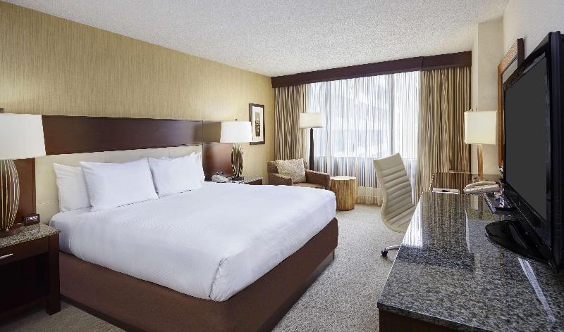 DoubleTree by Hilton Washington DC Crystal City - photo 120