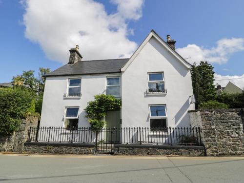 Dale Cottage — 4-Star Luxury Hotel in Conwy, United Kingdom