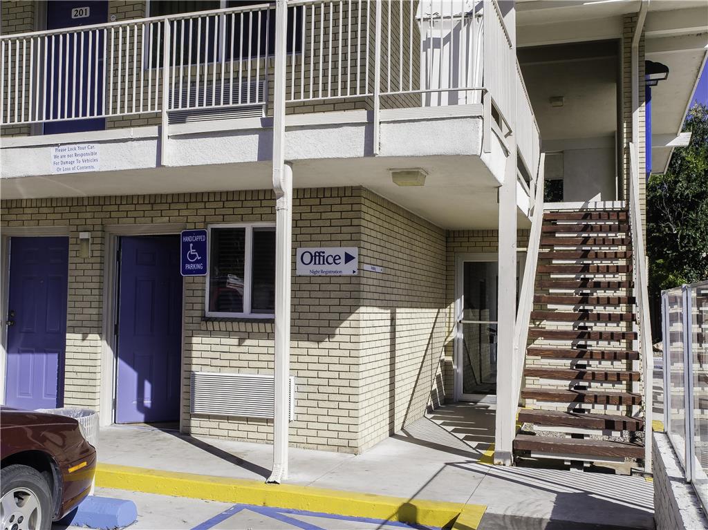 Motel6 Colorado Springs CO South Metro Area - photo 7