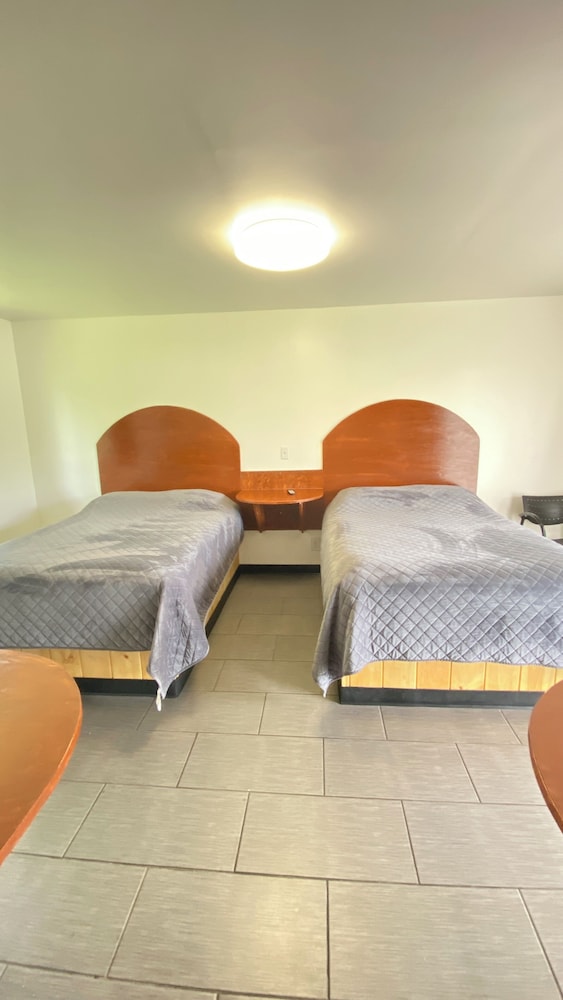 Hudson Valley 9w Motel - photo 12