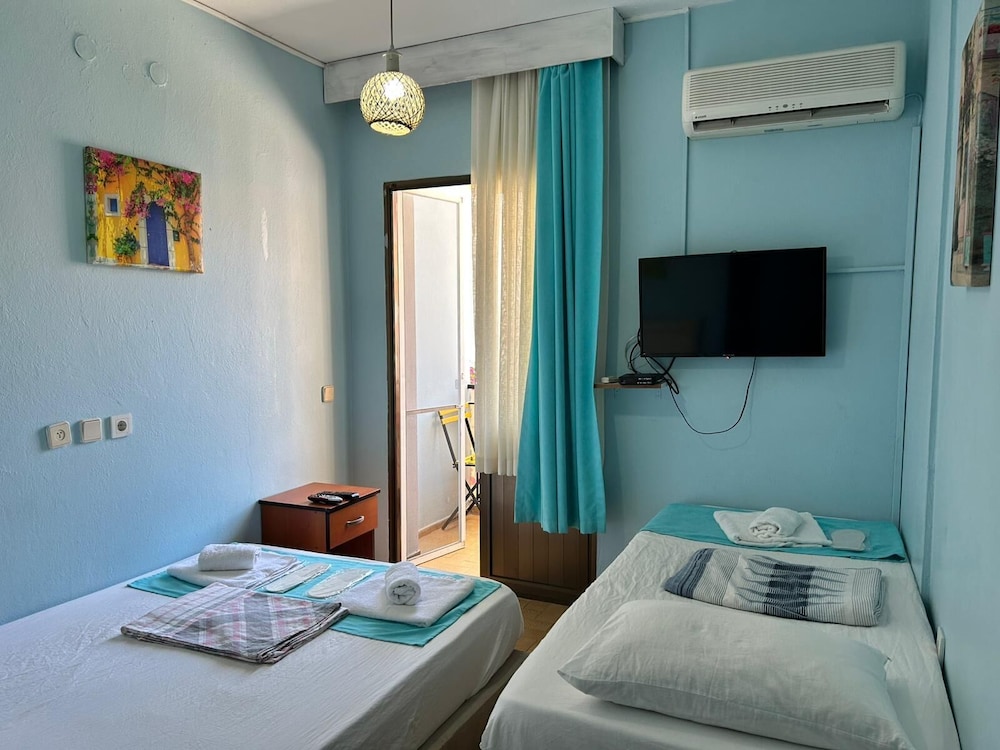 Yeşim Pansiyon — Cesme — photo 4