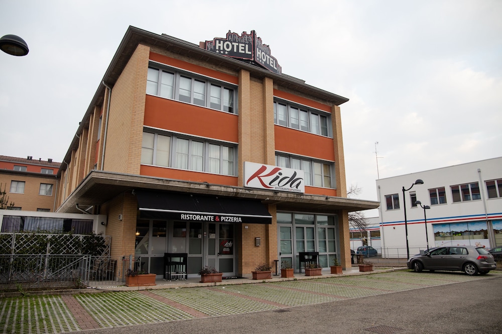Hotel Alba - carbon neutral hotel in Reggio Nell'emilia