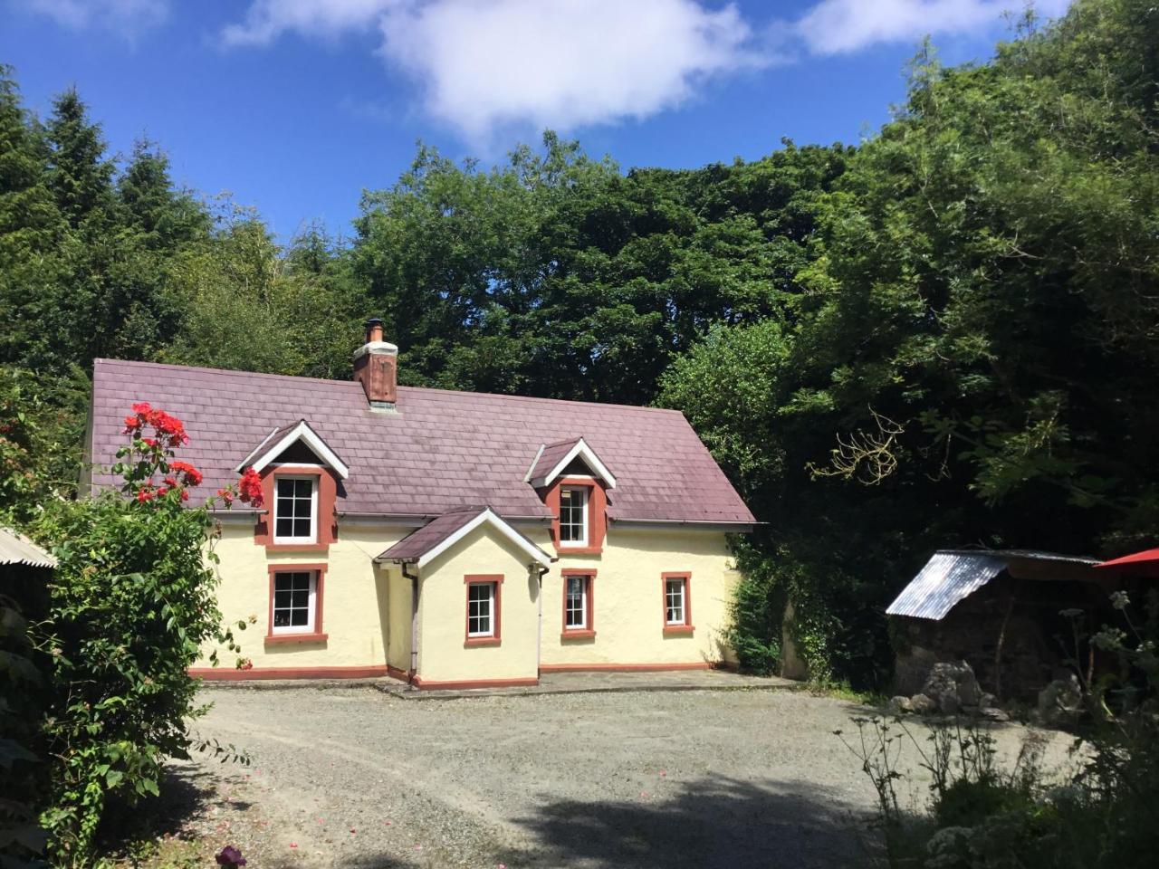 Alderlane cottage — 4-Star Luxury Hotel in Loch Garman, Republic of Ireland