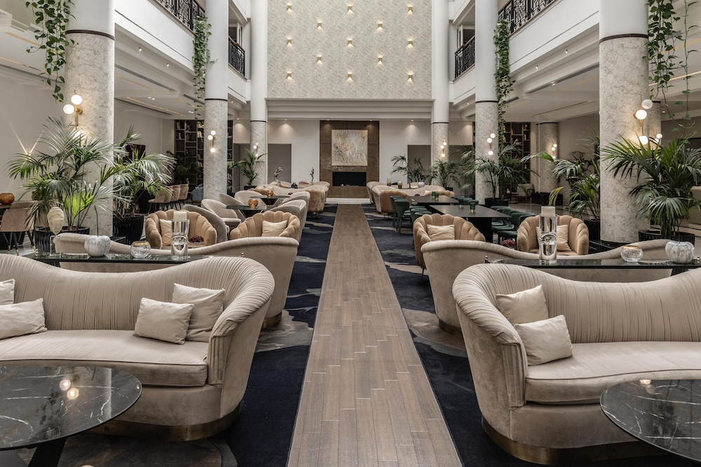 Hilton Nicosia Nicosia Cyprus — Lobby (photo 5 of 5)