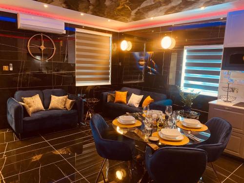 Azure Gold Apartment — 4-Star Luxury Hotel in Senglea, Malta