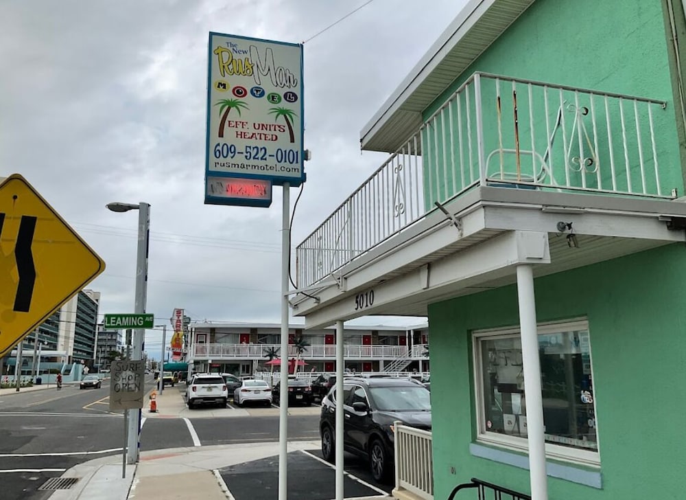 Rus Mar Motel in Wildwood, United States