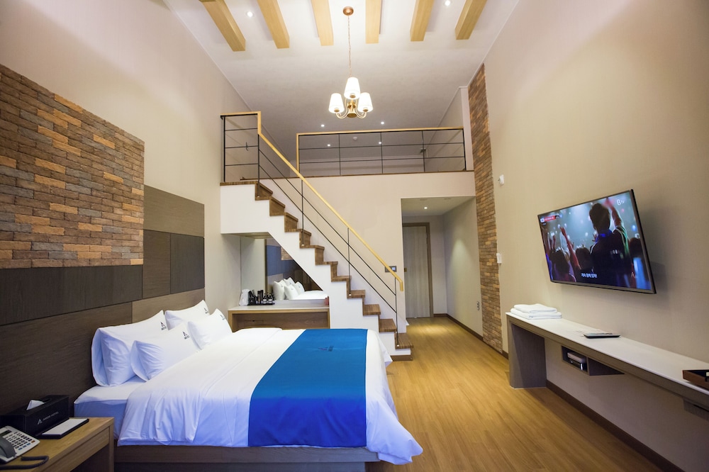 Amor Hotel - carbon neutral hotel in Changwon