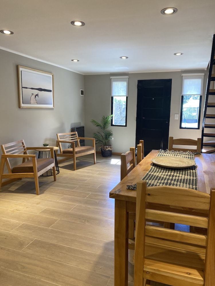 Complejo Quillaipe Apart Suite — 4-Star Luxury Hotel in San Carlos De Bariloche, Argentina