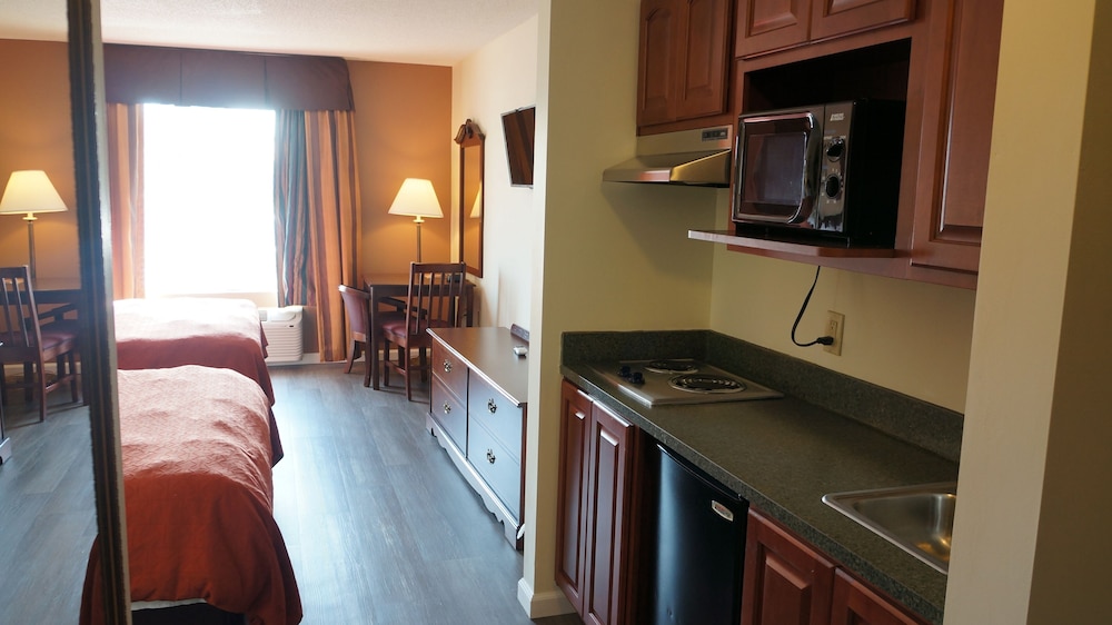 Scotland Neck Inn - photo 8