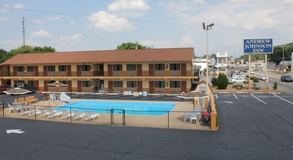 Andrew Johnson Inn - photo 13