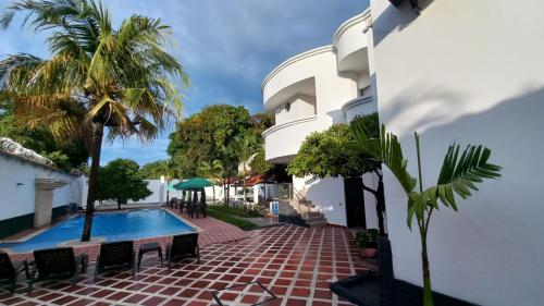 Hotel campestre París soleil — 4-Star Luxury Hotel in San Sebastian De Mariquita, Colombia