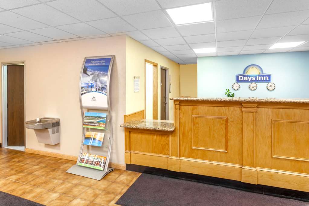 Days Inn by Wyndham Portage Indiana Dunes National Park - photo 4