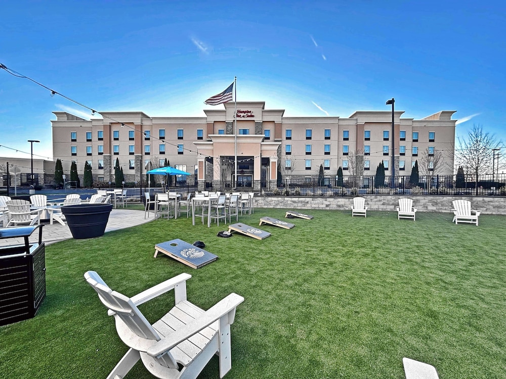 Hampton Inn & Suites Robbinsville — hotel in Robbinsville