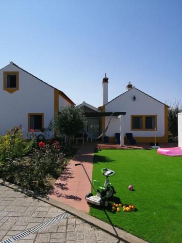 Casa da Avó Ana Montargil — 4-Star Luxury Hotel in Montargil, Portugal