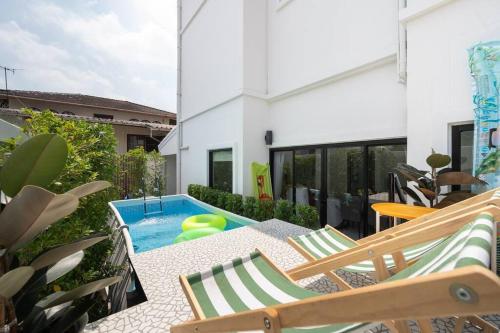 MIQ Ekkamai3_Pool Villa_3BR house — 4-Star Luxury Hotel in Bangkok, Thailand