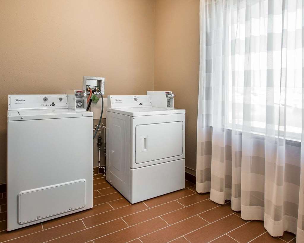 MainStay Suites Meridian Bonita Lakes - photo 31