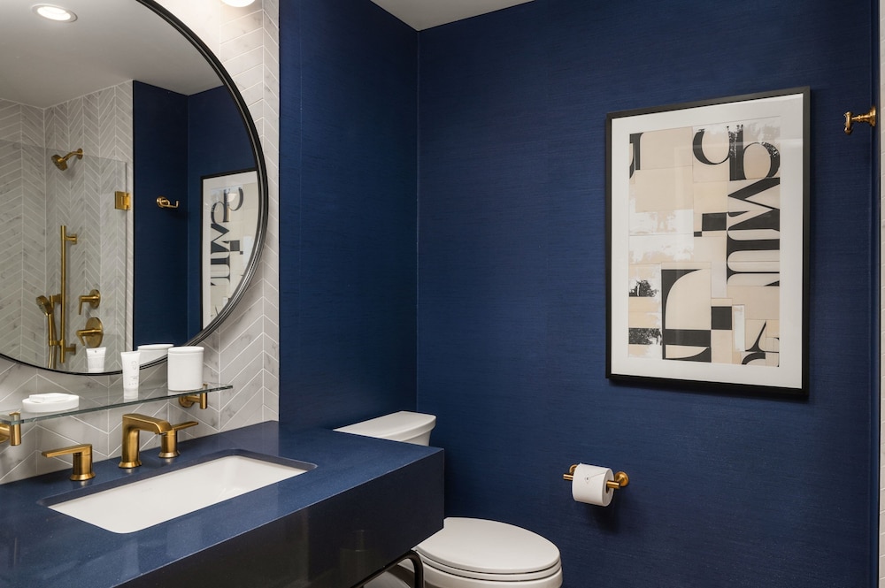 The Ellison Oklahoma City a Tribute Portfolio Hotel - photo 17