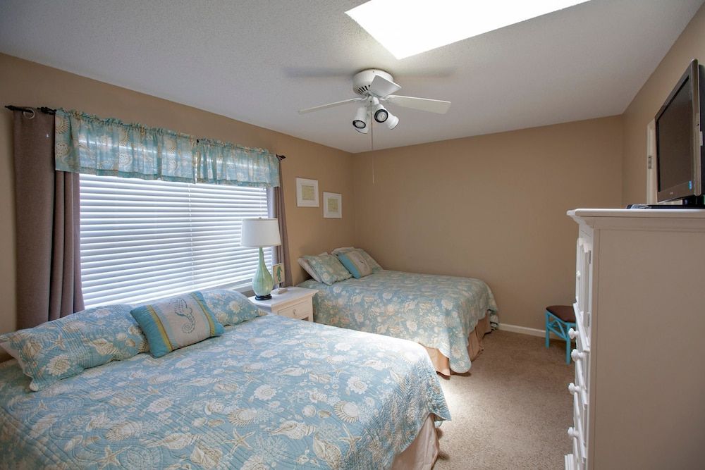 Woodland Shores Beach Resort by Panhandle Getaways - photo 17