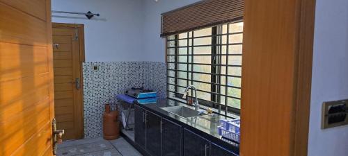 Usman Ali - last minute hotel in Islamabad
