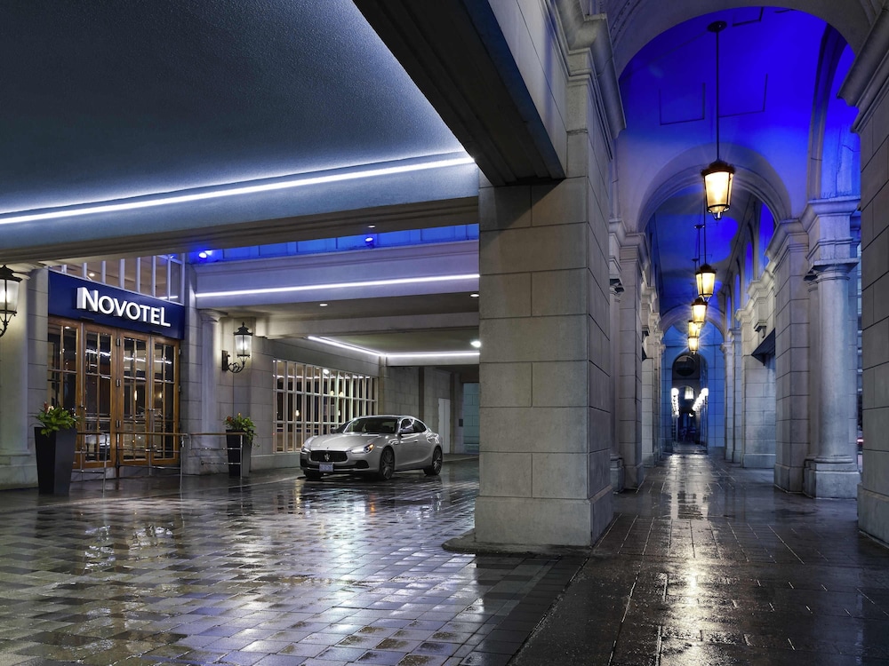 Hotel image of Novotel Toronto Centre