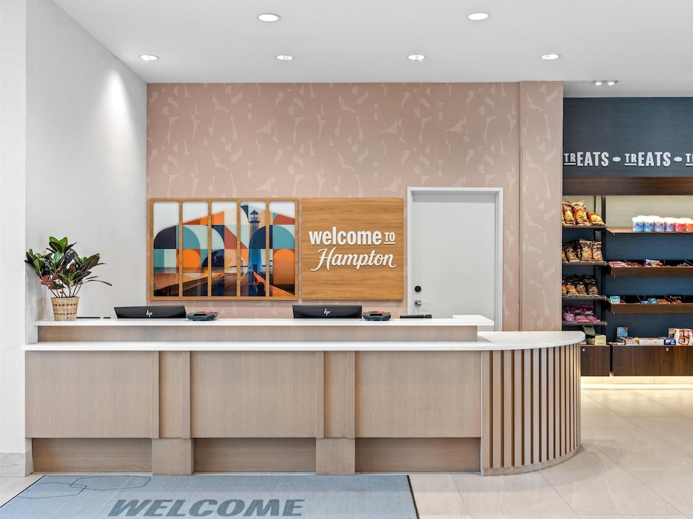 Hampton Inn by Hilton St Ignace Lakefront Mackinac - photo 6