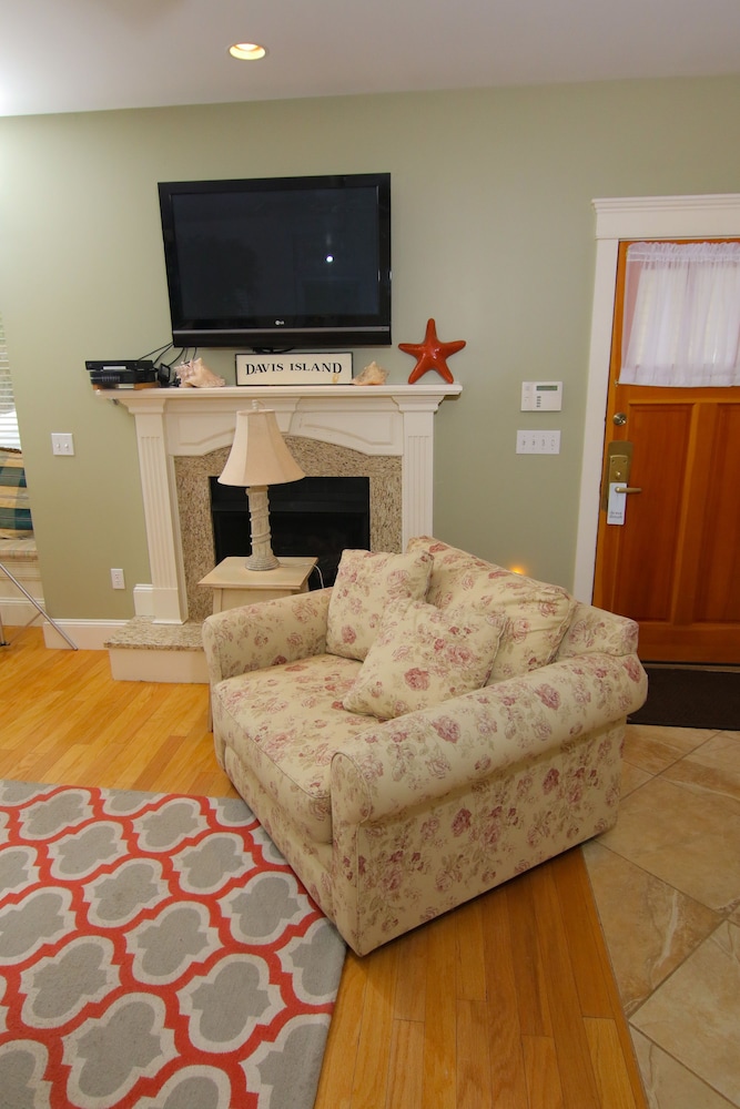 Sheepscot Harbour Village Resort - photo 207