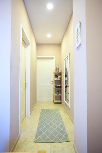 Old Alley Apartment