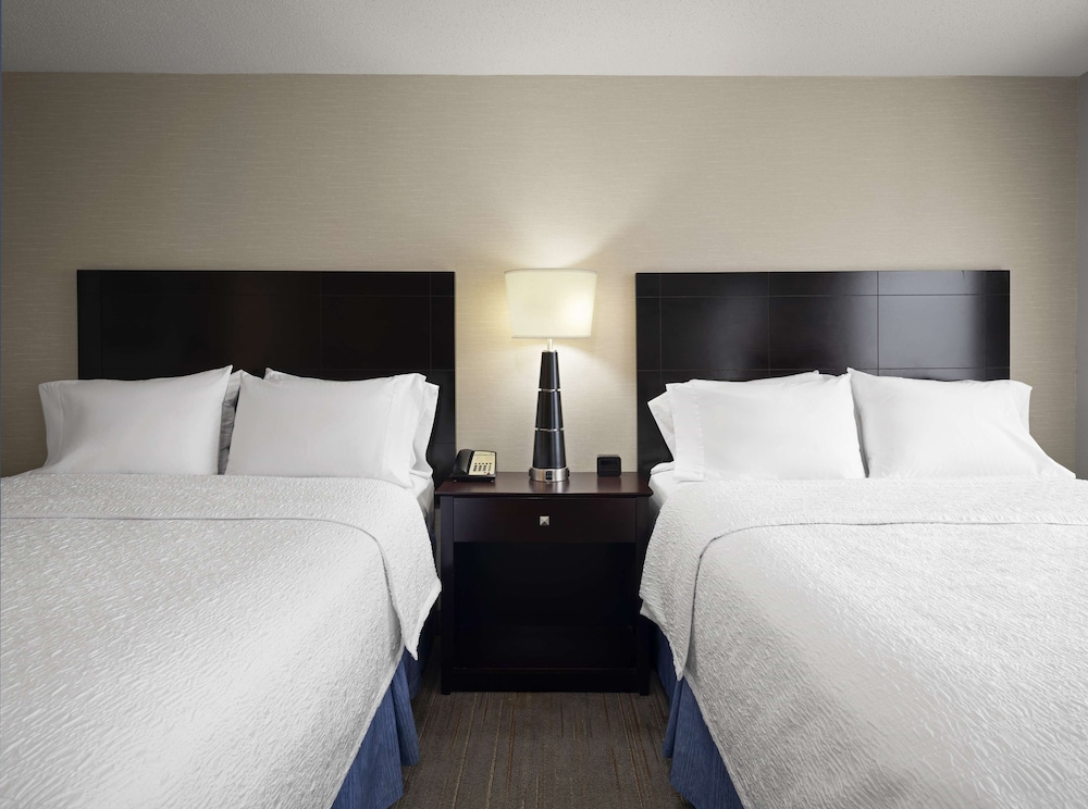 Hampton Inn & Suites Arundel Mills Baltimore - photo 24