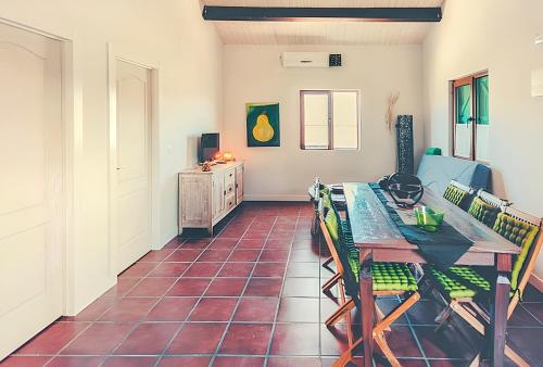 Cosy house with mountain view — 4-Star Luxury Hotel in Canamero, Spain