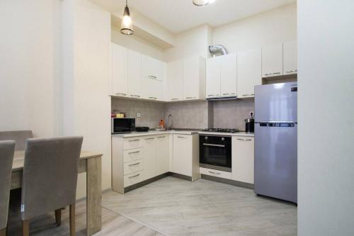 Heart of Ortachala 2Bedrooms with open view