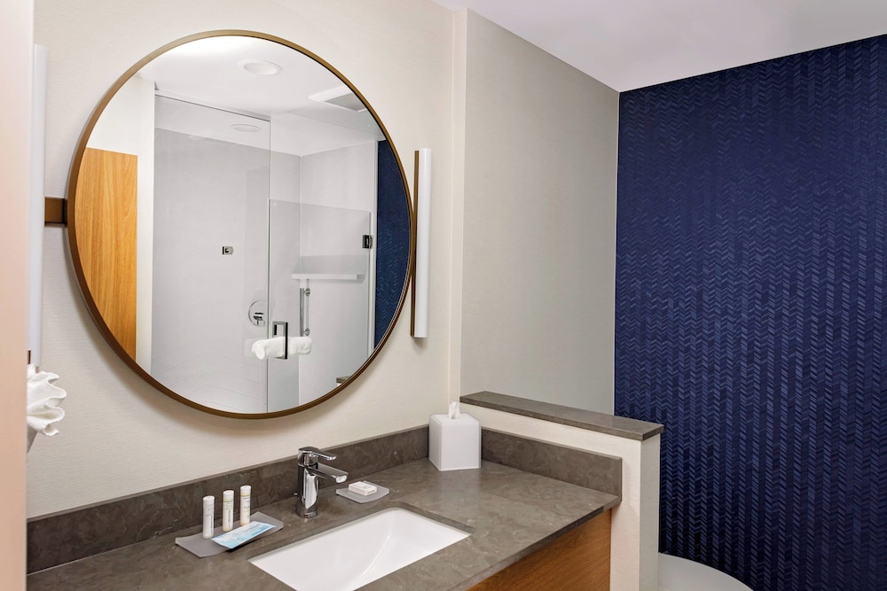 Fairfield by Marriott Port Clinton Waterfront - photo 12