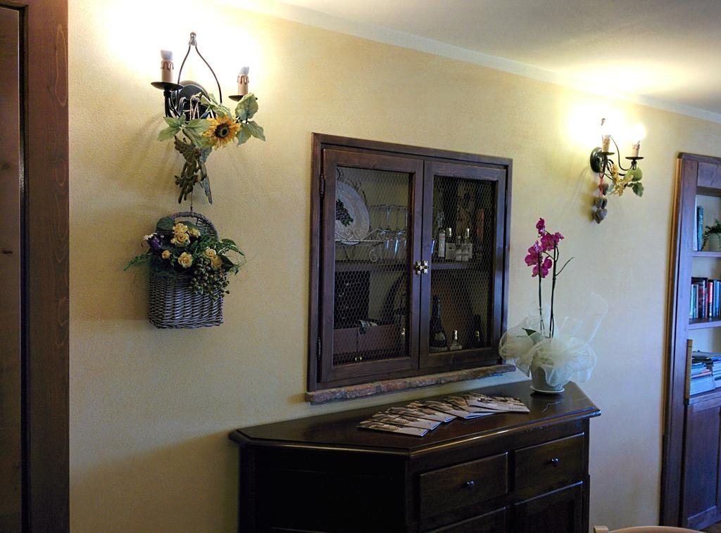 Ca' Dei Coci B&B — 4-Star Luxury Hotel in San Martino Buon Albergo, Italy