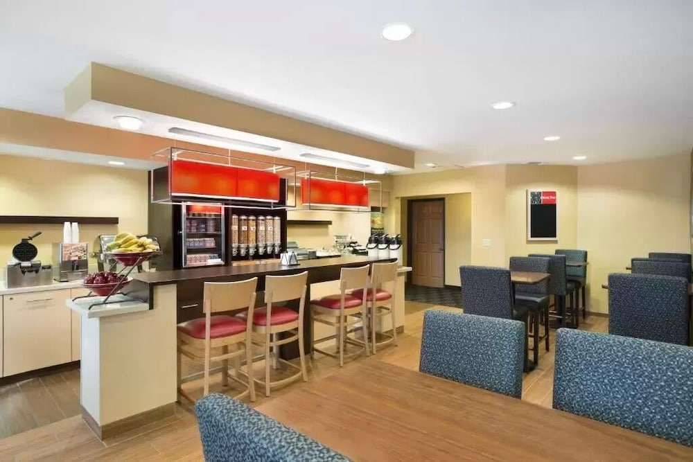 TownePlace Suites Houston I 10 West Energy Corridor - photo 11