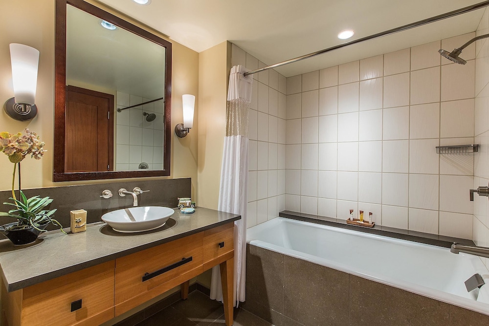 Two bedroom Villas at Ko Olina Beach Villas Resort - photo 65