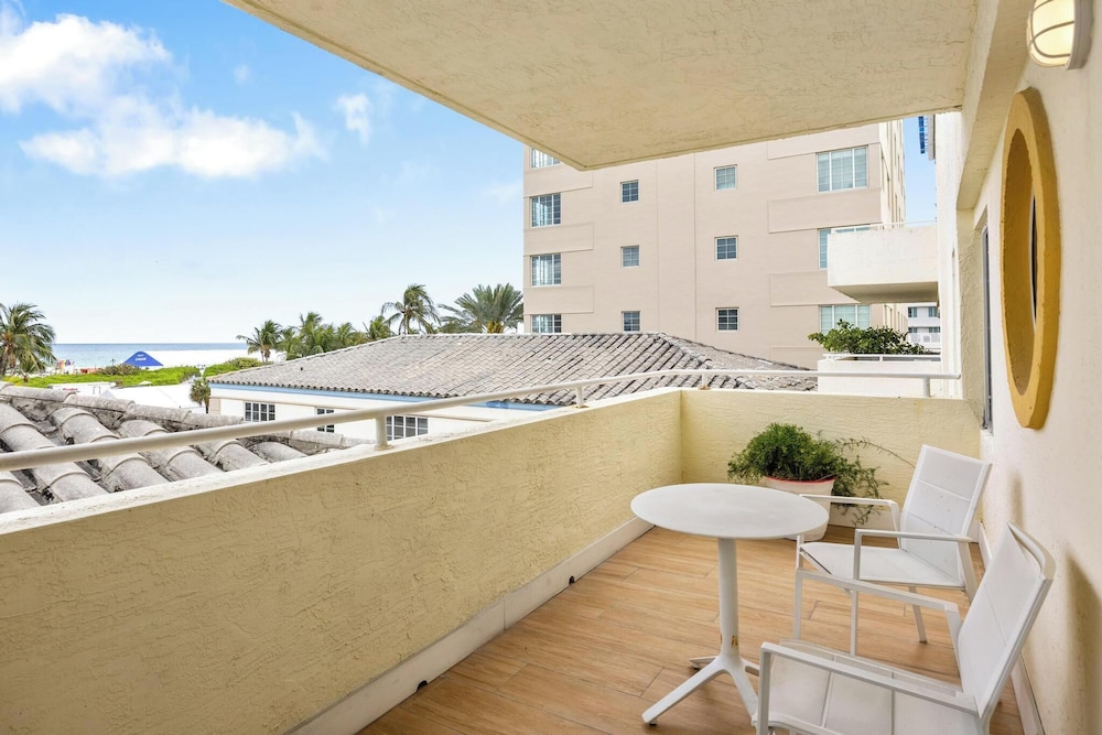 Hotel Ocean - photo 25
