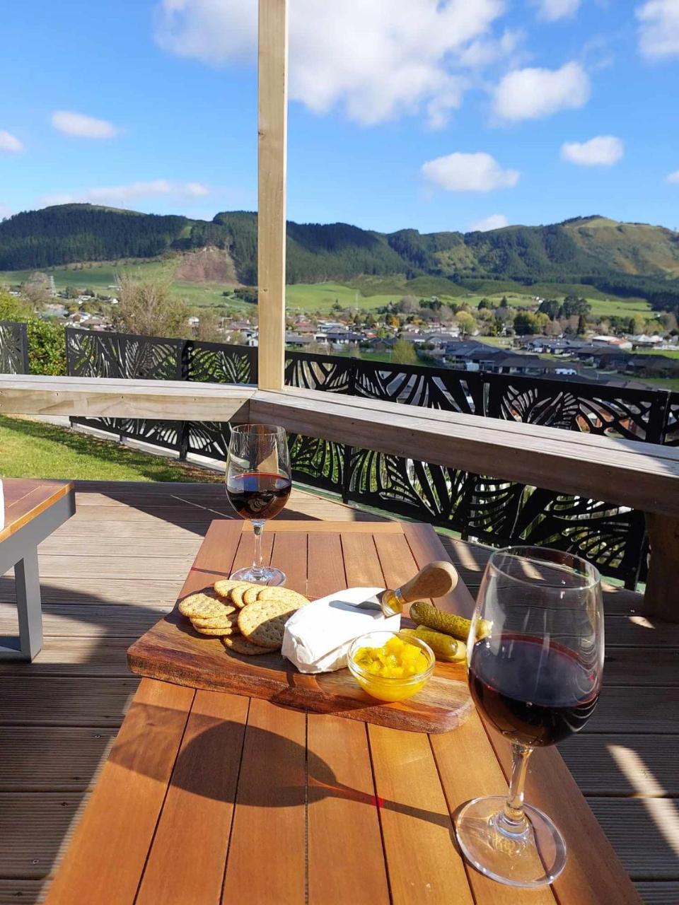 Peace & Purity - carbon neutral hotel in Rotorua