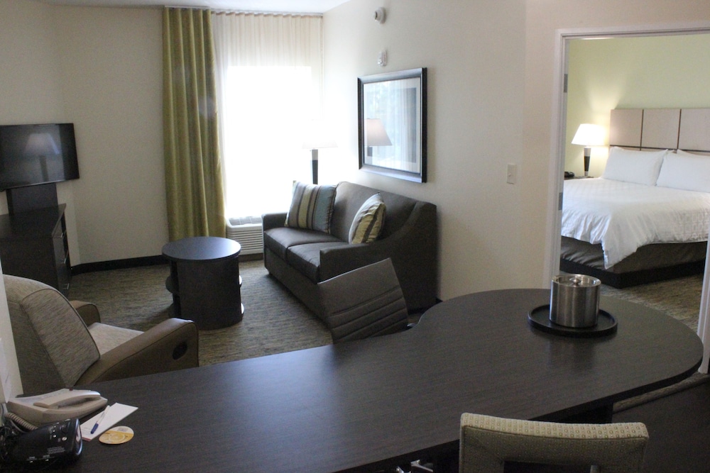 Candlewood Suites Valdosta Mall by IHG - photo 6
