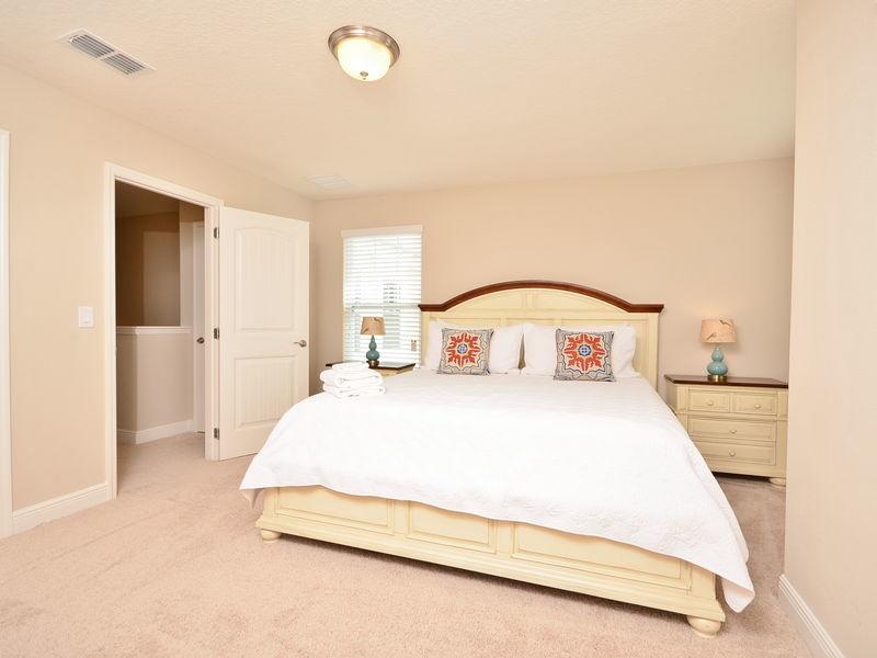 Luxury 7 Bedroom 5.5 Bedroom Vacation Home In Solterra Resort - photo 9